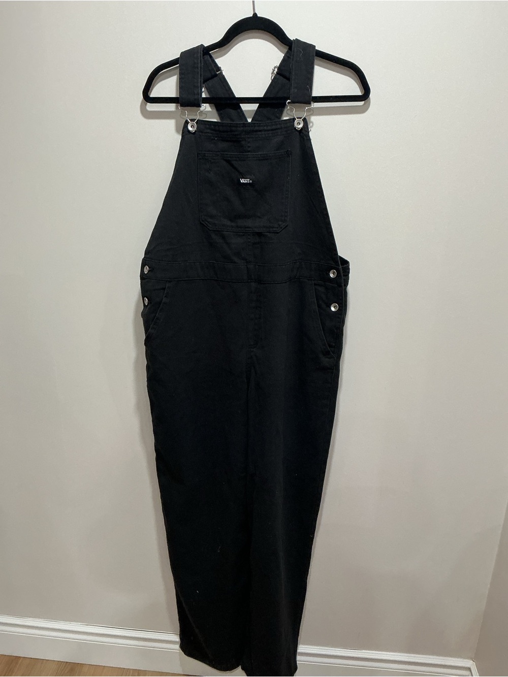 NWT Vans Black Denim Women's Overalls with Front Pocket size large